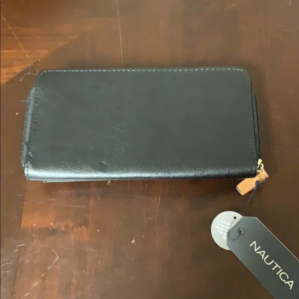 Wallet - Picture 2 of 3